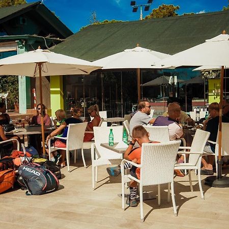 Royal Tennis Club Marbella Luaran gambar