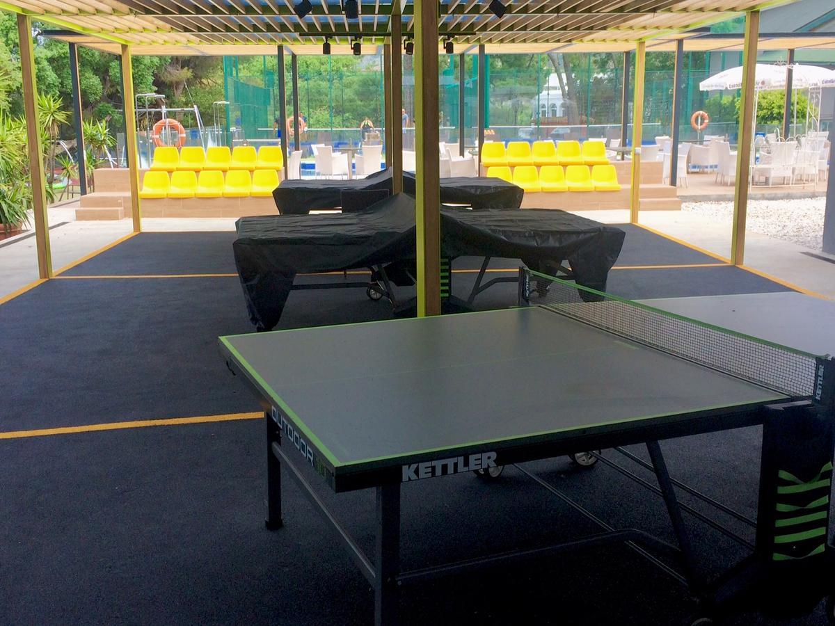 Royal Tennis Club Marbella Luaran gambar